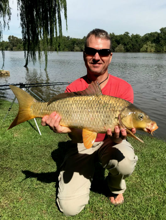 At least Martin managed to land a nice big carp as we are used to when fishing in the Vaal River
