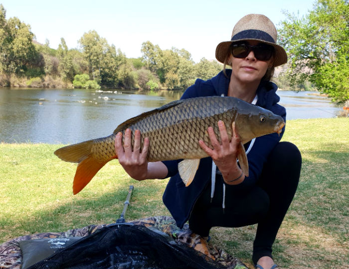 Linky with her biggest carp of the weekend