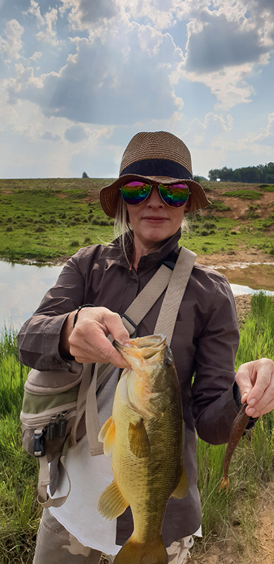 Green thumb dam1 fish2