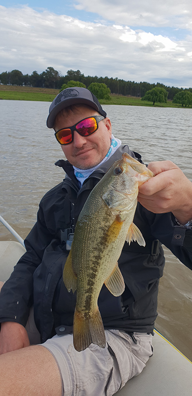 Willow tree cottage boat bass 3