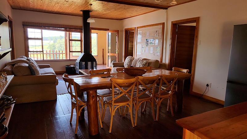 The living room of the cabin at Stanford Lake Lodge