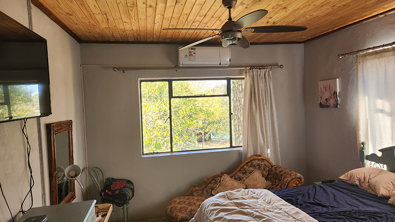 Main bedroom at Aqua Diqua, Olifants River